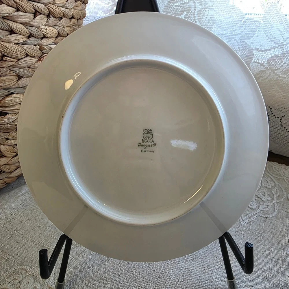 Germany PMR Bavaria Jaeger Co Düsseldorf Crest Bowl 7.5